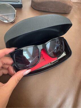 Ferragamo Black Unisex Sunglasses